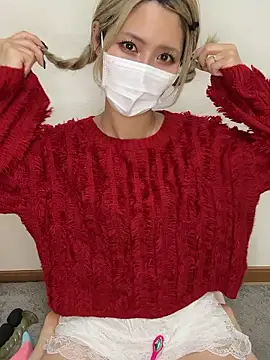 yumi0025 online show from February 17, 2026, 12:30 am