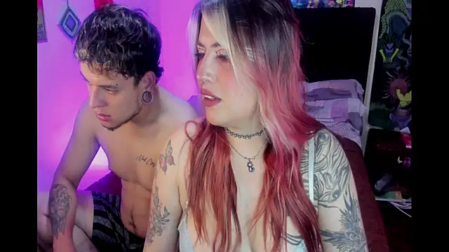 lunaa rayy420 online show from February 19, 2026, 3:58 am