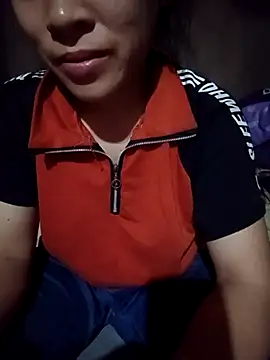 Snapshot of Hari-saka chatting on May 16, 2026, 1:32 pm Hari-saka online show from May 16, 2026, 1:32 pm