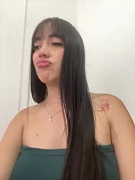 Melody rousse   online show from February 11, 2026, 7:36 pm