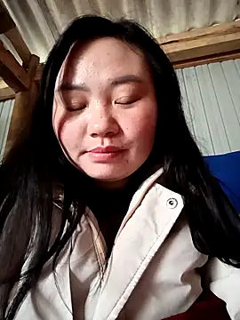 Xunlyon48 online show from February 2, 2026, 4:00 am