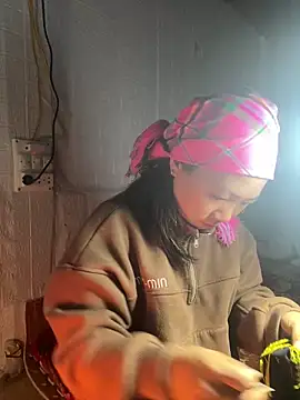 Lata-cute online show from March 4, 2026, 12:51 am