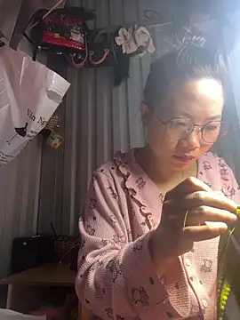 Lata-cute online show from February 27, 2026, 1:50 am