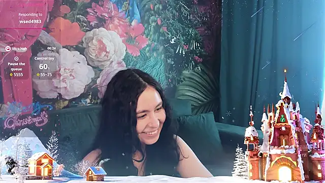 GiovannaAntonelli online show from May 11, 2026, 5:42 am