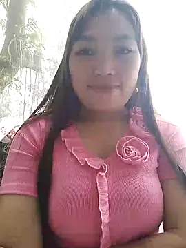 lia-coy online show from April 18, 2026, 12:46 am