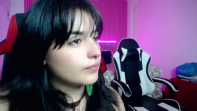 Snapshot of sonic_jess07 chatting on July 5, 2026, 1:43 am sonic jess07 online show from July 5, 2026, 1:43 am