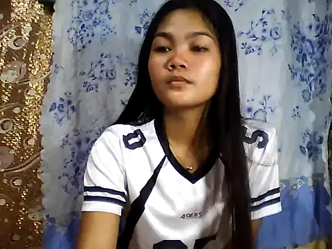 PinaySkinnyJust18 online show from February 2, 2026, 10:42 pm