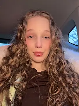 outside rosy online show from March 6, 2026, 3:40 pm