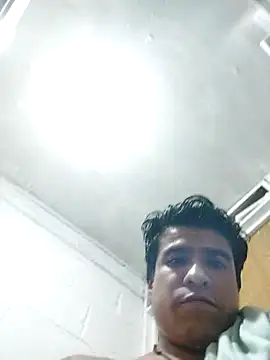 Eduardoo18cm online show from May 8, 2026, 1:42 am