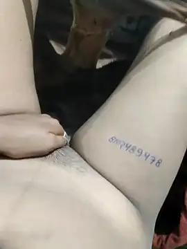 Ankitabarwa online show from April 10, 2026, 9:33 pm