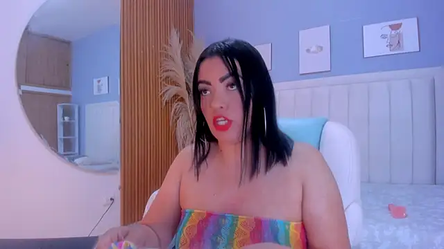 helen jonesx online show from February 12, 2026, 12:05 pm