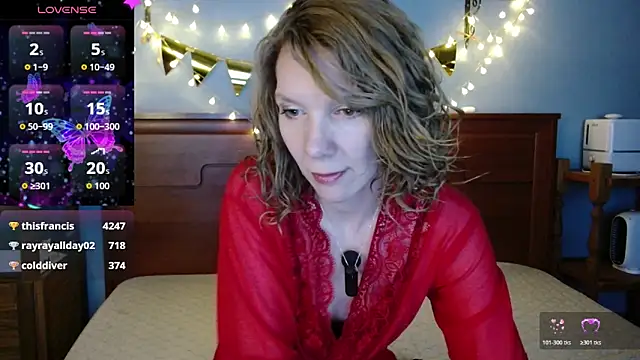 Daisy Lovely online show from April 1, 2026, 4:14 am