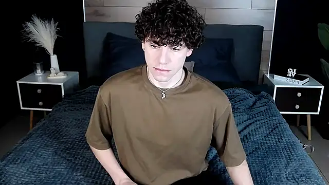 TylerGibson online show from February 21, 2026, 3:41 am