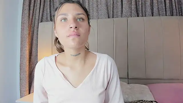 valery gv online show from February 24, 2026, 12:06 pm