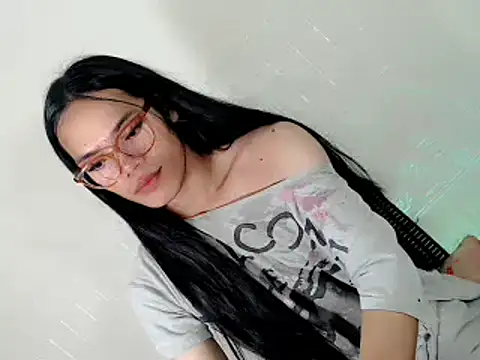 Urhotfucking veronica1 online show from April 14, 2026, 8:03 pm