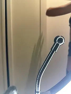 TrueloverGR online show from February 11, 2026, 12:10 am