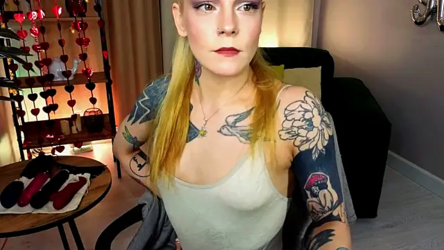 cherrie sherry online show from February 19, 2026, 9:01 pm