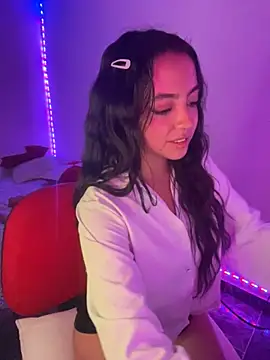 laraa rous online show from February 27, 2026, 11:37 pm