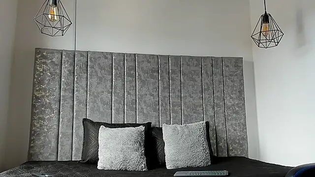 Calvin Hunter online show from February 16, 2026, 6:06 pm