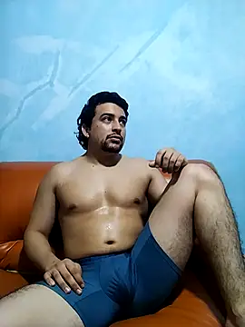 Snapshot of AxelWhitte chatting on February 12, 2026, 6:07 pm AxelWhitte online show from February 12, 2026, 6:07 pm