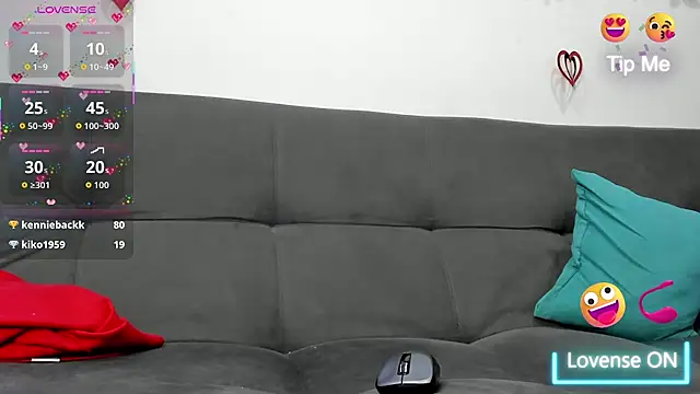 Maxxx bigcockx online show from February 20, 2026, 6:26 am