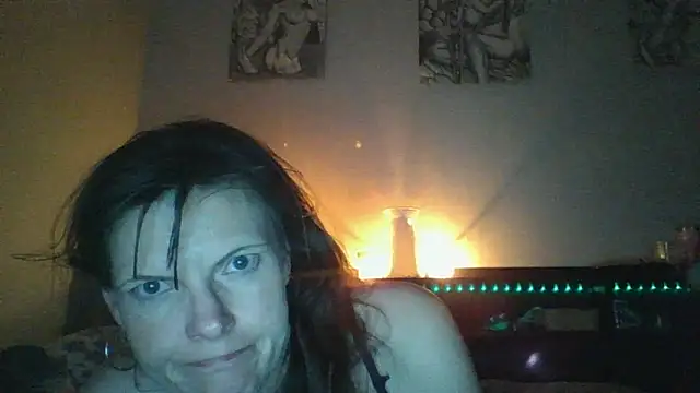 coriplaymate229848 online show from May 5, 2026, 4:59 am