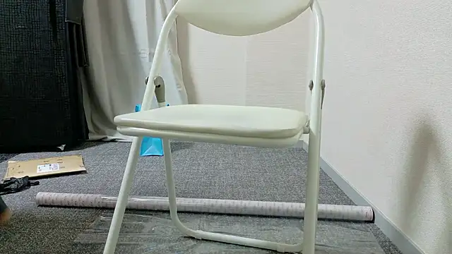 kyuleather online show from February 12, 2026, 9:31 am