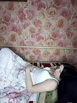 Snapshot of Chamoomile chatting on March 21, 2026, 2:35 am Chamoomile online show from March 21, 2026, 2:35 am