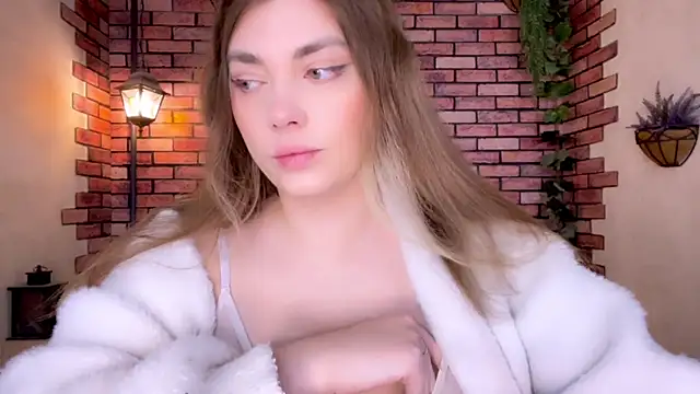 Eva StarXXXX online show from April 17, 2026, 5:32 am