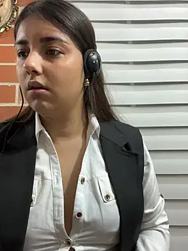 A-uroora online show from February 20, 2026, 7:54 am