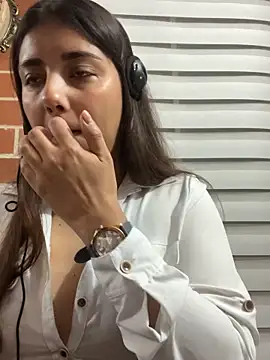 A-uroora online show from February 24, 2026, 8:15 am