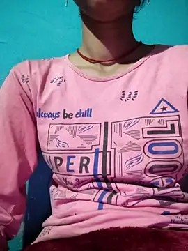 Juli cut online show from February 13, 2026, 3:12 pm