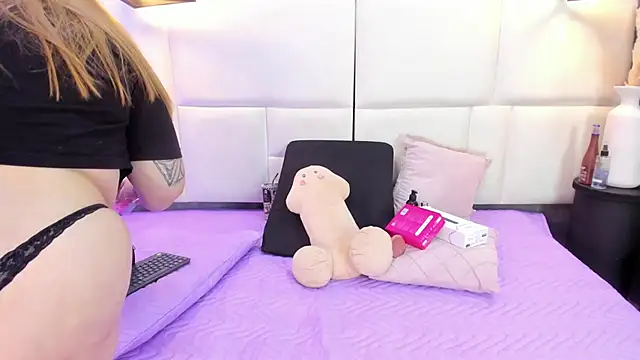 Martina armos online show from April 18, 2026, 11:56 am