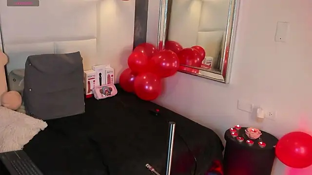 Snapshot of Martina_armos chatting on February 14, 2026, 3:01 pm Martina armos online show from February 14, 2026, 3:01 pm