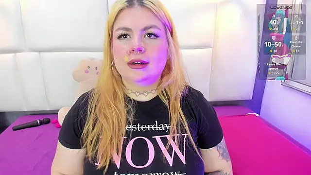 Martina armos online show from April 8, 2026, 1:34 pm