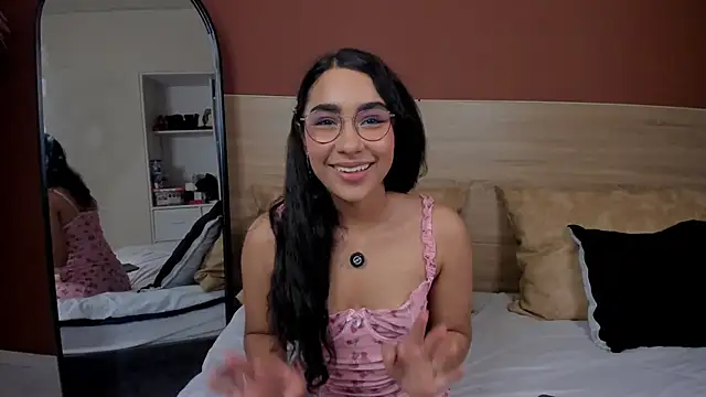 scarlett25   online show from March 13, 2026, 8:03 pm