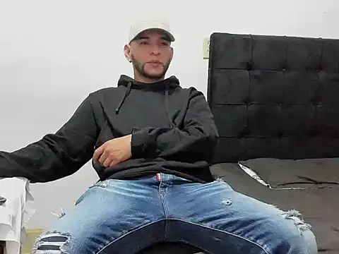 Snapshot of Tiger_job chatting on February 2, 2026, 4:33 am Tiger job online show from February 2, 2026, 4:33 am