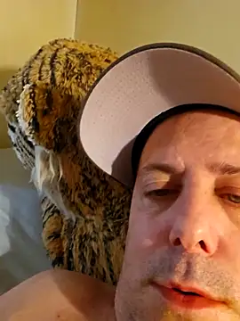 Snapshot of Martin_dick78 chatting on March 17, 2026, 9:01 am Martin dick78 online show from March 17, 2026, 9:01 am