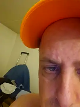 Snapshot of Martin_dick78 chatting on May 11, 2026, 12:34 am Martin dick78 online show from May 11, 2026, 12:34 am
