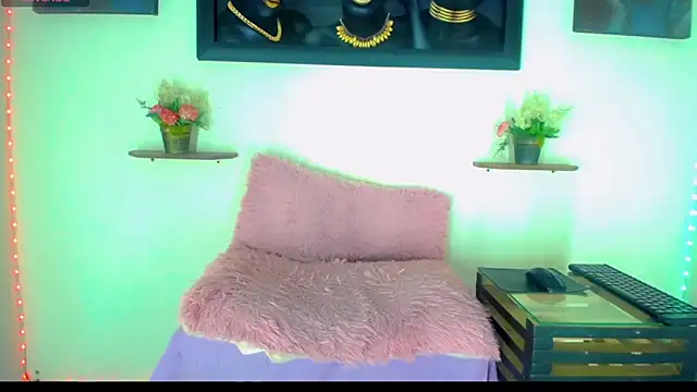 Tatoo Noah online show from February 23, 2026, 1:12 pm