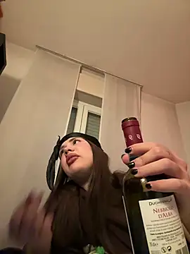 Snapshot of Lv_Sasha chatting on March 8, 2026, 11:08 pm Lv Sasha online show from March 8, 2026, 11:08 pm