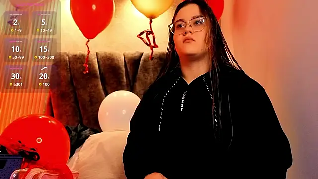 zoe hugeboobs online show from February 15, 2026, 12:37 pm