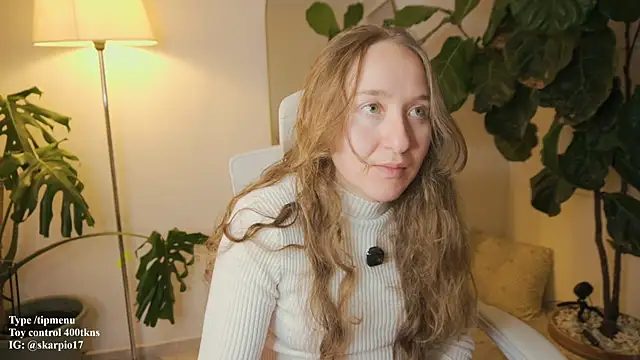 Snapshot of Scarlett_NoirMuse chatting on February 27, 2026, 2:12 am Scarlett NoirMuse online show from February 27, 2026, 2:12 am