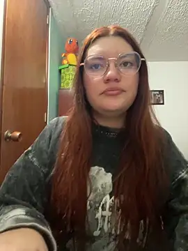 Snapshot of Vixroy7 chatting on May 28, 2026, 1:02 am Vixroy7 online show from May 28, 2026, 1:02 am