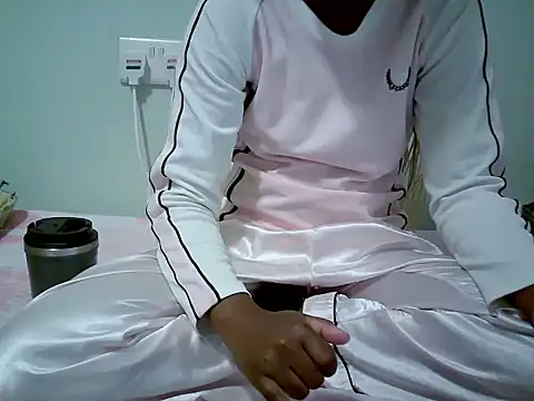 Snapshot of Oyeiyyy chatting on March 4, 2026, 9:28 am Oyeiyyy online show from March 4, 2026, 9:28 am