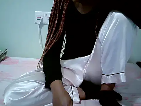 Oyeiyyy online show from March 7, 2026, 7:48 am