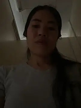 Snapshot of Keola_kwad chatting on February 10, 2026, 11:37 pm Keola kwad online show from February 10, 2026, 11:37 pm