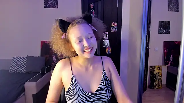 Senya Sol online show from March 27, 2026, 11:49 pm