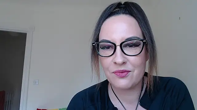 Snapshot of PsychicDominatrix chatting on March 27, 2026, 2:07 pm PsychicDominatrix online show from March 27, 2026, 2:07 pm