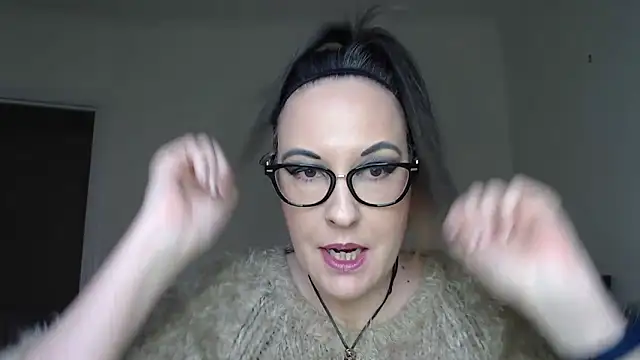 Snapshot of PsychicDominatrix chatting on February 11, 2026, 10:59 am PsychicDominatrix online show from February 11, 2026, 10:59 am